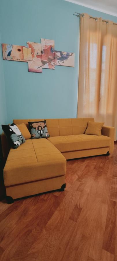 Crociali Apartment Bologna Bagian luar foto