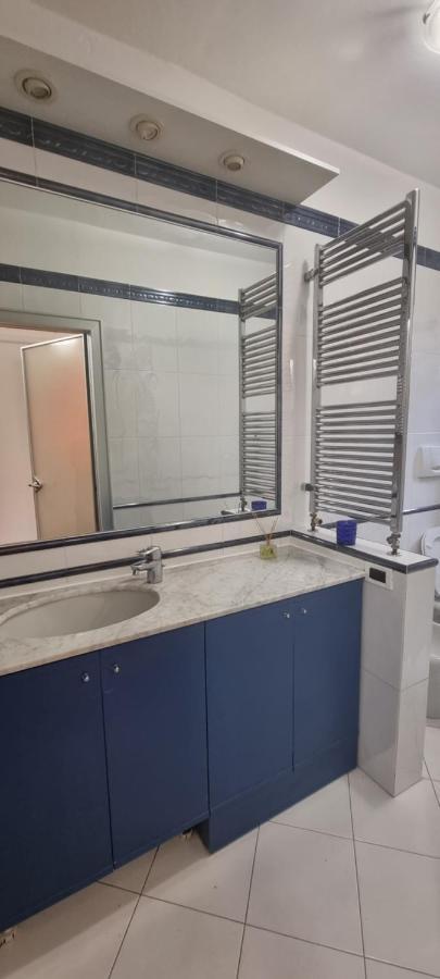 Crociali Apartment Bologna Bagian luar foto