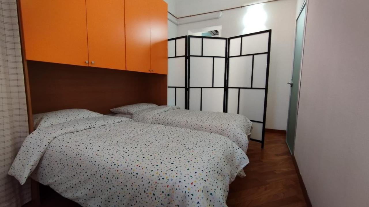 Crociali Apartment Bologna Bagian luar foto